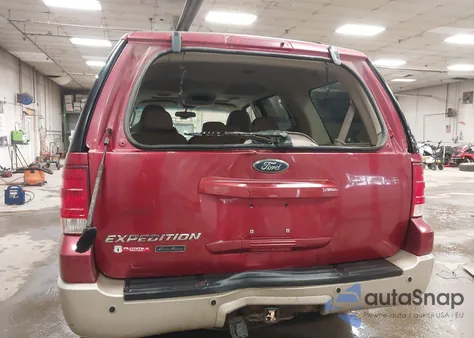 2005 Ford Expedition Eddie Bauer/King Ranch z USA, uszkodzony, nr VIN 1FMFU18555LA93524